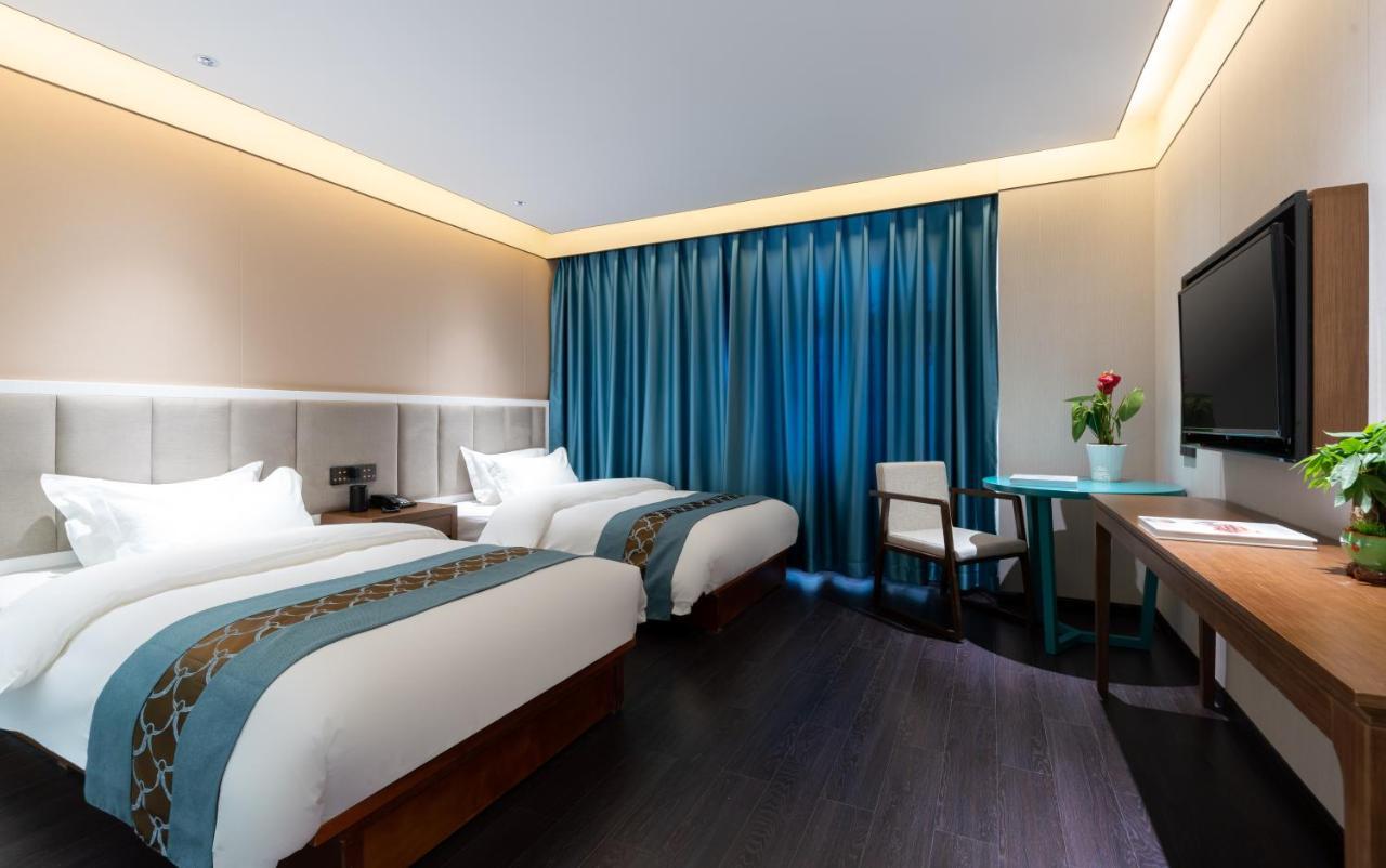Beijing Tangfu Hotel - Located In The City Center Adjacent To The Subway Station Close To Nanluoguxiang Gulou Lama Temple Tiananmen Square Forbidden City Temple Of Heaven Providing Laundry Car Rental And Ticketing Services Exterior foto
