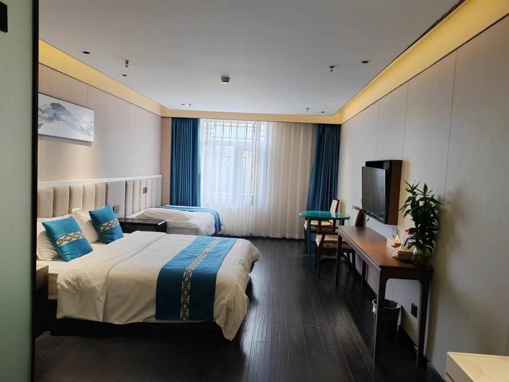 Beijing Tangfu Hotel - Located In The City Center Adjacent To The Subway Station Close To Nanluoguxiang Gulou Lama Temple Tiananmen Square Forbidden City Temple Of Heaven Providing Laundry Car Rental And Ticketing Services Exterior foto