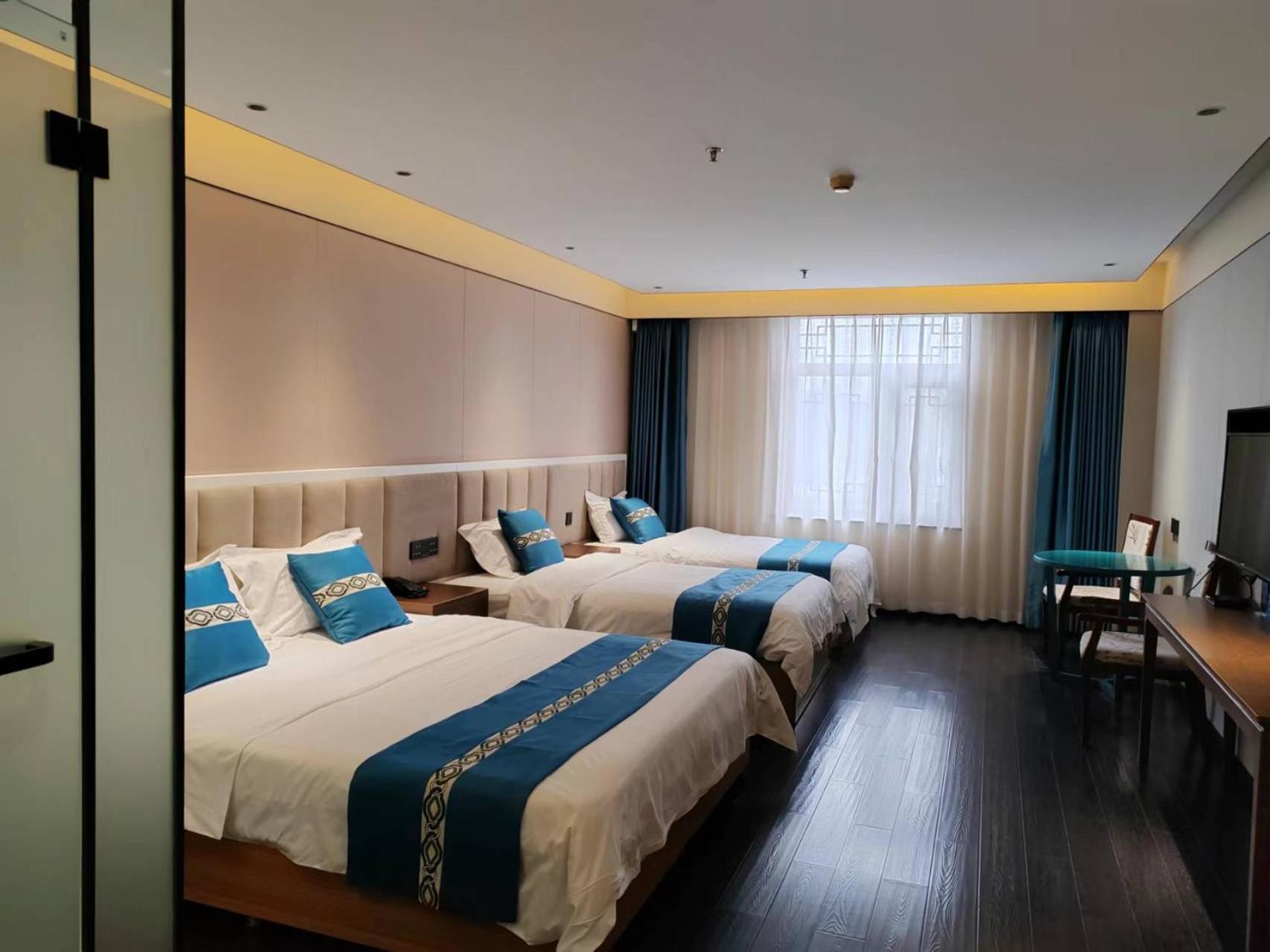 Beijing Tangfu Hotel - Located In The City Center Adjacent To The Subway Station Close To Nanluoguxiang Gulou Lama Temple Tiananmen Square Forbidden City Temple Of Heaven Providing Laundry Car Rental And Ticketing Services Exterior foto